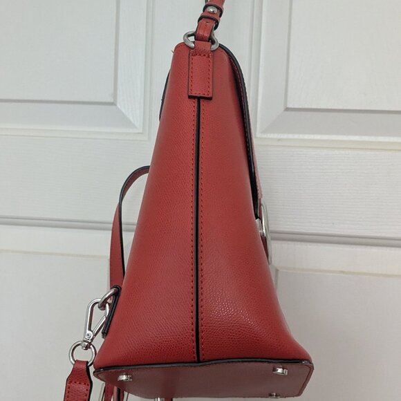 CALVIN KLEIN Women\'s L-REESE CONVERTIBLE BACKPACK PURSE Real Leather Red . main image 4